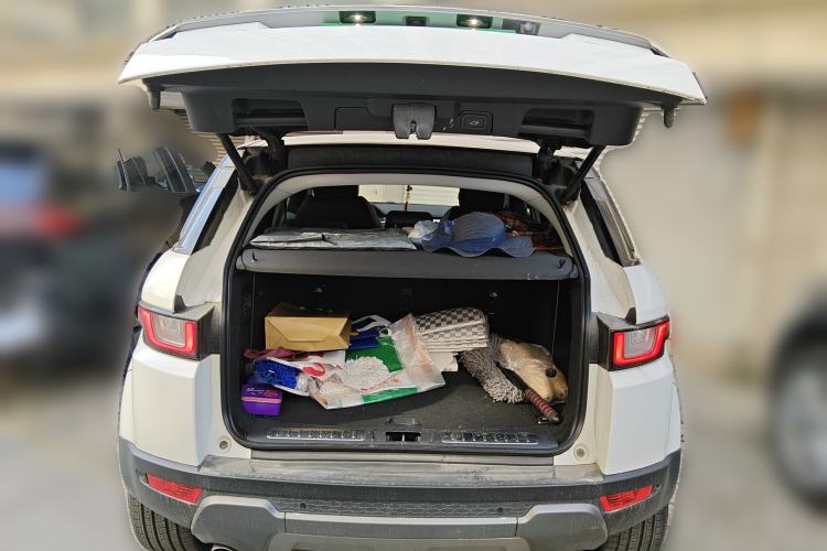 Used Land Rover Range Rover Evoque 2018 240 PS SE Smart Brilliance Edition