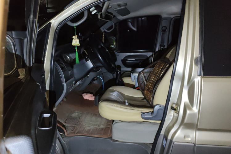 Used FORTHING Lingzhi 2014 V3 1.5L 7-Seater Comfort Model
