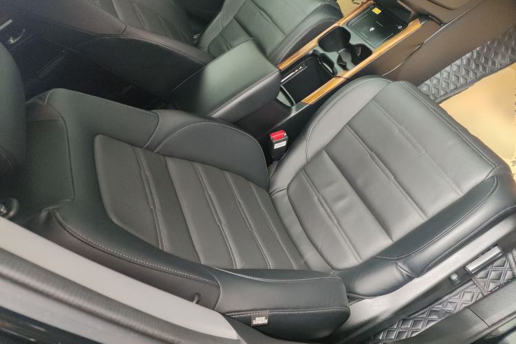 Used Honda CR-V 2021 240TURBO CVT 2WD Fashion Edition
