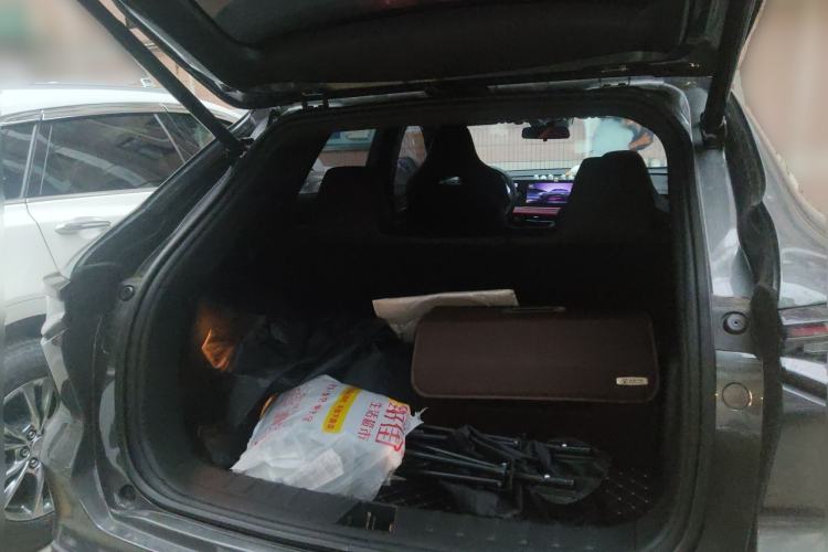 Used CHANGAN X5 PLUS 2025 1.5T DCT Excellence Edition Trunk