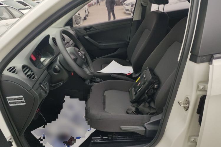 Used Volkswagen Jetta 2015 1.6L Automatic Fashion Model
