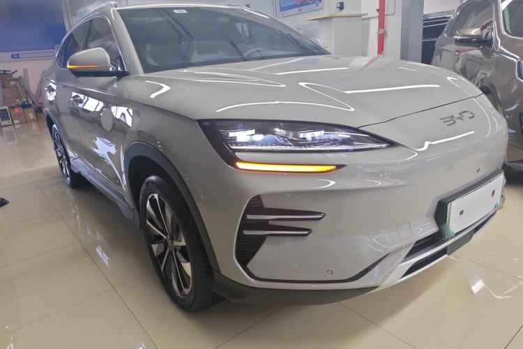 Used BYD Song PLUS New Energy 2025 EV 520km Luxury Version
