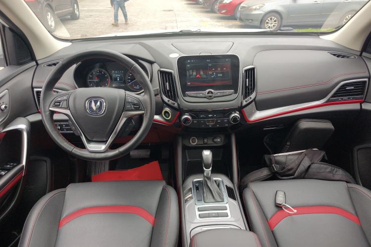 Used CHANGAN CS55 2018 1.5T Automatic Colorful Edition China V Standard
