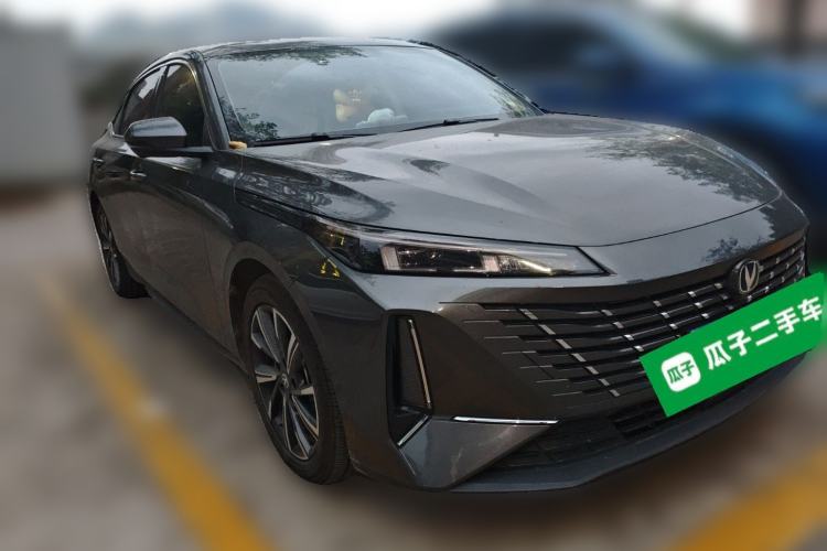 Used CHANGAN Eado 2025 Blue Whale 1.5T 500Bar Prestige Model Front Right 45 Deg