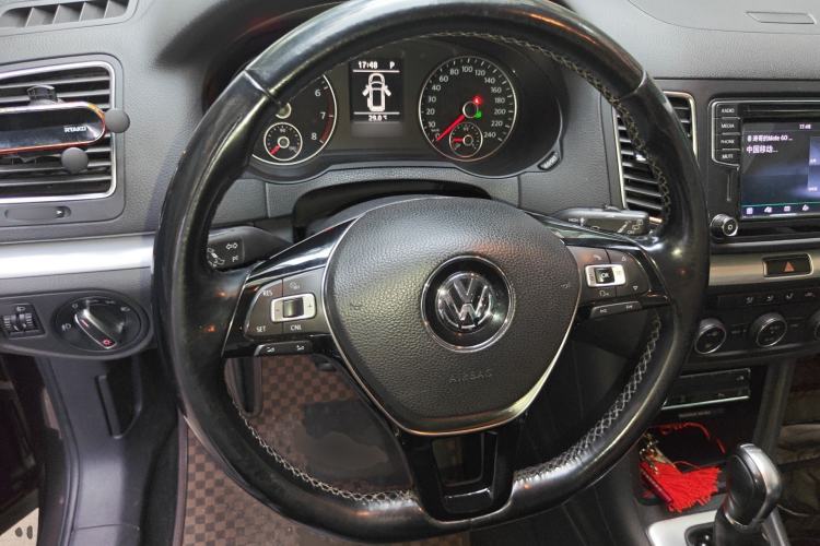 Used Volkswagen Sharan 2016 380TSI Comfort Edition 7-Seater
