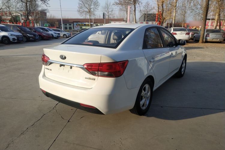 Used Kia Forte 2014 1.6L MT GL
