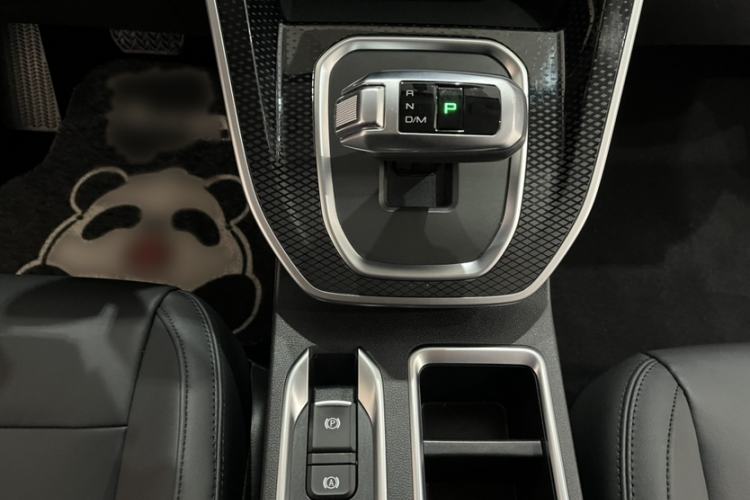 Used Haval M6 2023 PLUS 1.5T DCT Elite Smart Connectivity Model
