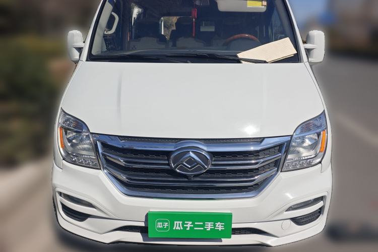 Used SAIC MAXUS Xintu V80 2023 2.0T PLUS AMT City Edition Short Wheelbase Ultra-Low Roof 5/6-Seater