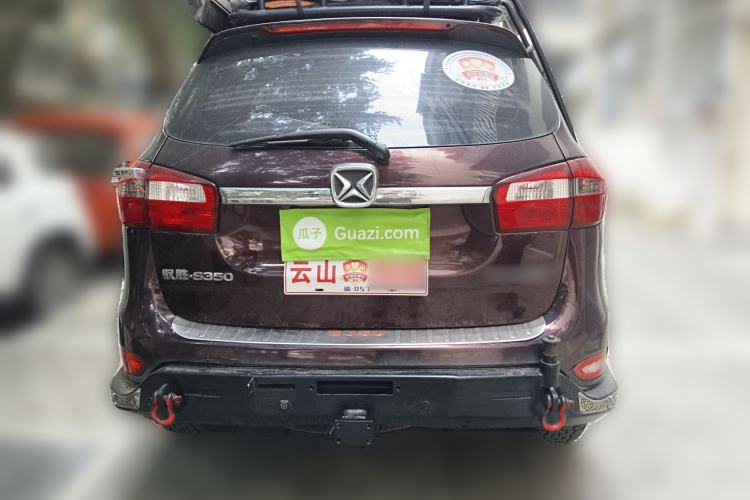 Used JMC Yusheng S350 2016 2.4T Automatic 2WD Diesel Luxury Version with Sunroof 7 Seats Rear