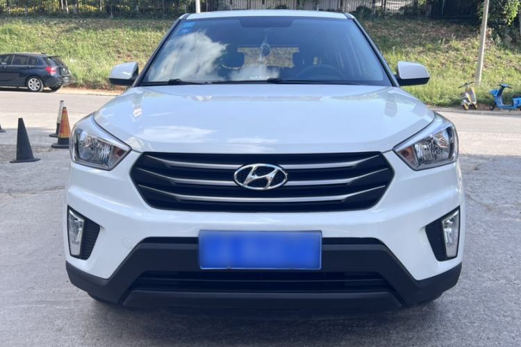 Used Hyundai ix25 2015 1.6L Automatic Two-Wheel Drive Fashionable GS Model Exterior 1