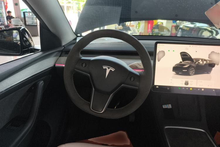 Used Tesla Model Y 2023 Rear-Wheel-Drive Version