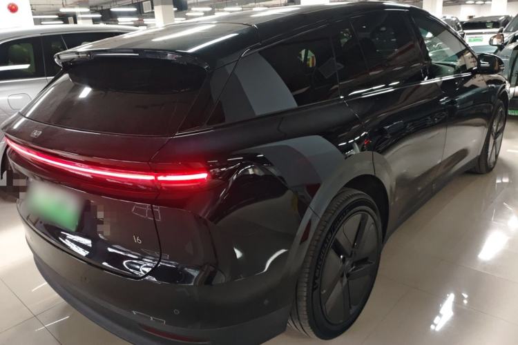 Used Li Auto i6 2025 Model Two-Wheel-Drive Standard Type