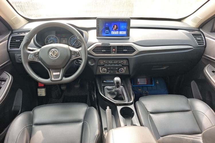 Used Dongfeng Fengon S560 2018 1.8L Manual Urban Model 7 Seats
