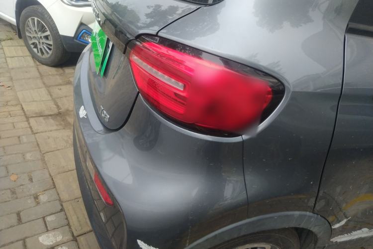 Used Leapmotor T03 2021 400 Lite Edition - Lithium-Ion Battery Right Rear Taillight