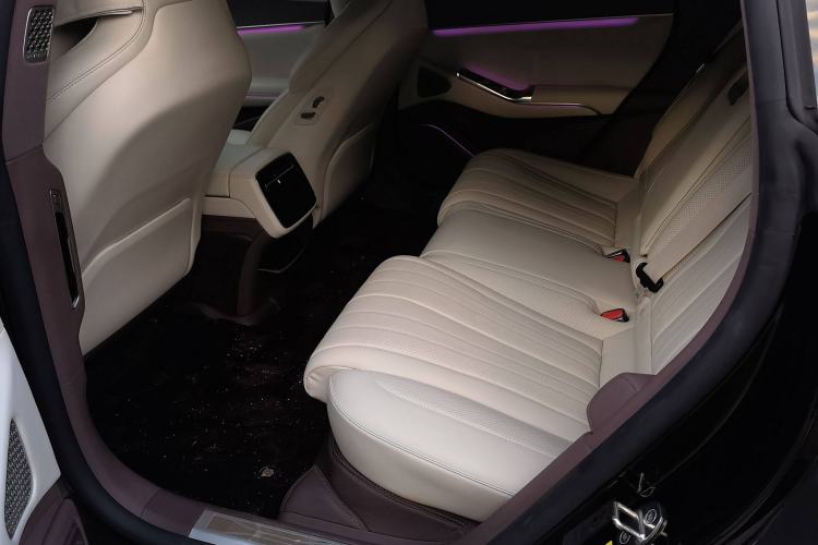 Used Denza Z9GT 2024 1100 Four-Wheel Drive Ultra Version