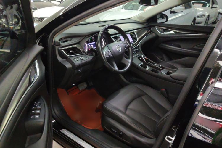 Used Buick LaCrosse 2019 28T Luxury Version
