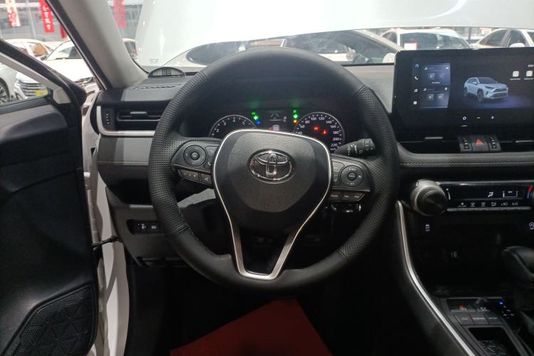 Used Toyota RAV4 2023 2.0L CVT Two-Wheel Drive Urban Edition Steering Wheel