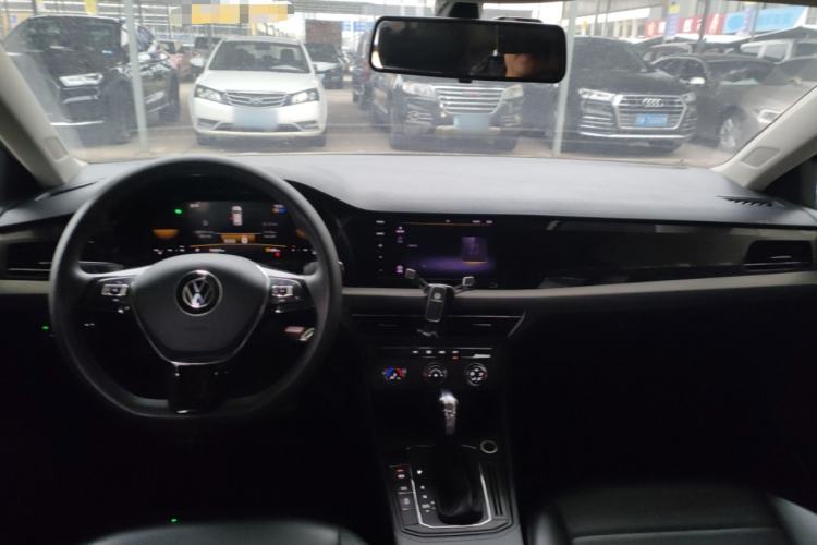 Used Volkswagen Lavida 2019 1.5L Automatic Comfort Edition China VI Standard