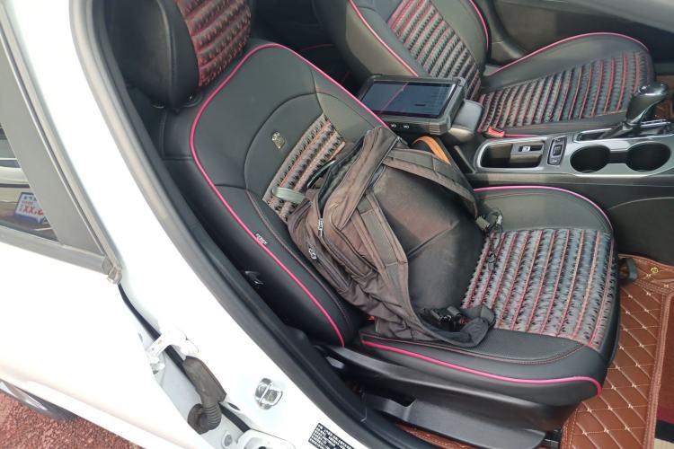 Used Chevrolet Cruze 2018 Revised Version 320 Automatic Pioneer Edition Right Front Seat