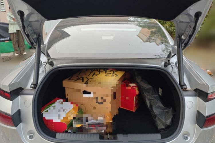 Used XPeng P7 2024 P7i 550 Max Trunk