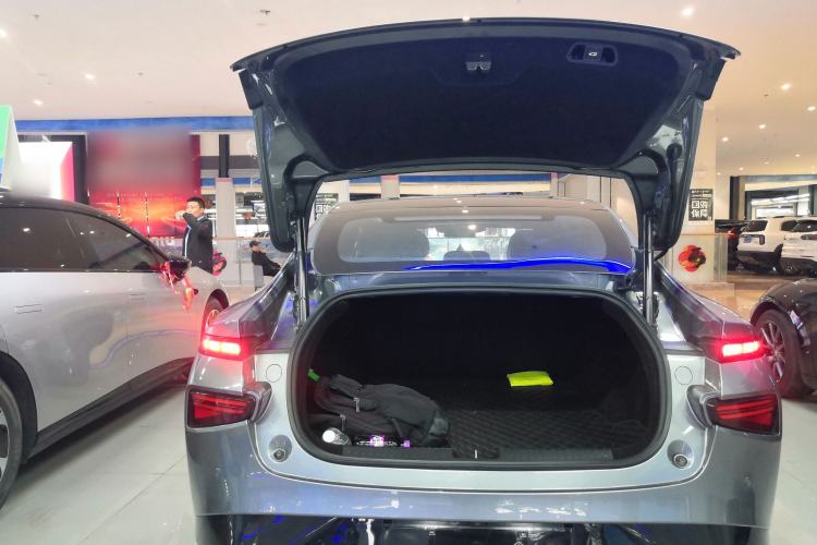 Used XPeng P7 2022 670E+ Pengyi Edition