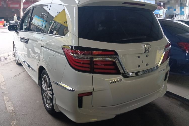 Used Honda Elysion 2016 2.4L Luxury Edition Rear Left 45 Deg