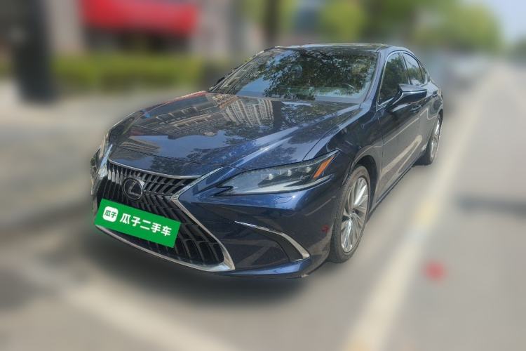 Used Lexus ES 2021 300h Executive Edition