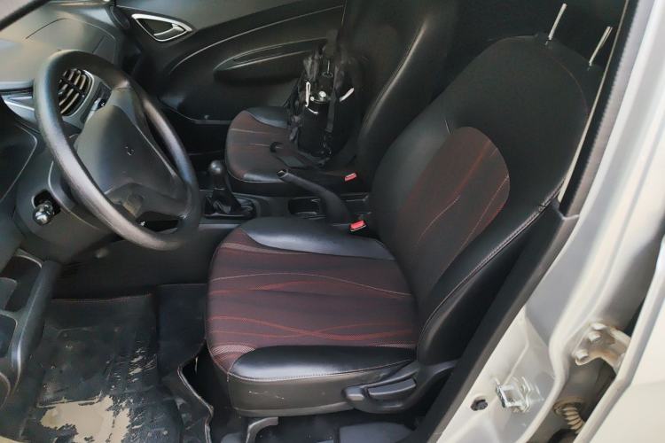 Used Chevrolet Sail 2013 Sedan 1.2L Manual Fashionable Happiness Edition Left Front Seat