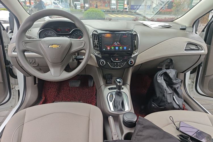 Used Chevrolet Cruze 2015 1.5L Automatic Fashion Navigation Edition
