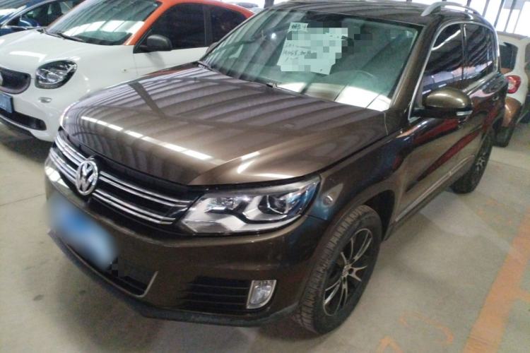 Used Volkswagen Tiguan L 2015 2.0 TSI Automatic All-Wheel Drive Luxury Edition
