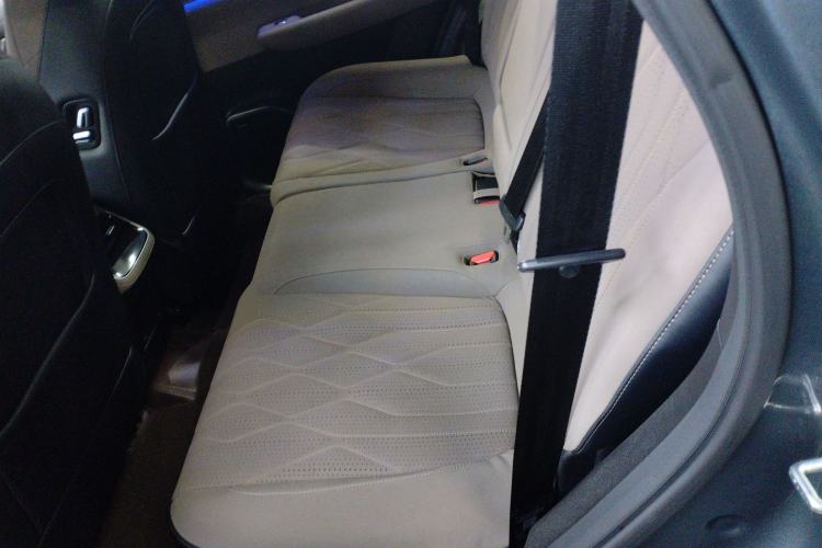 Used Chery Tiggo 8 PLUS 2025 290TGDI DCT Prestige 5-Seater
