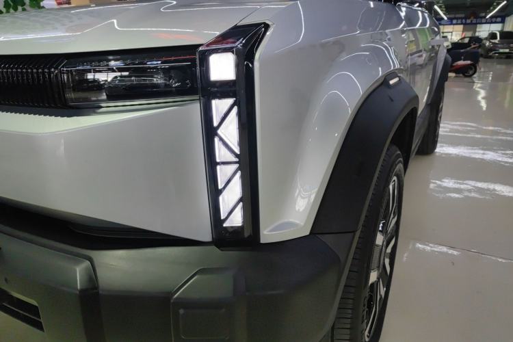 Used iCAR 03 2024 472km Four-Wheel Drive Long-Range Version
