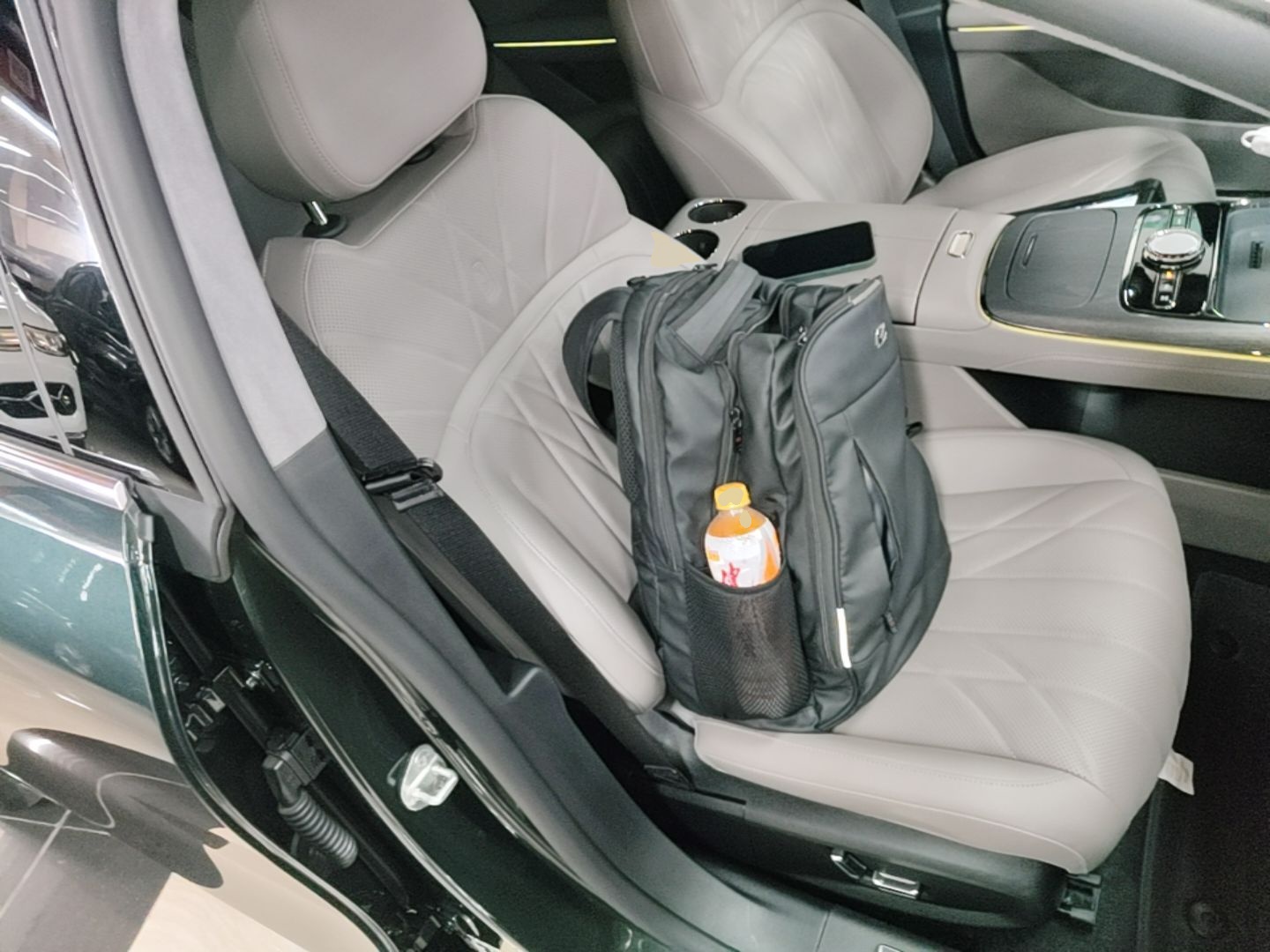 Geely Galaxy 8 2025 130km EM-P Starship Edition — снимка 19