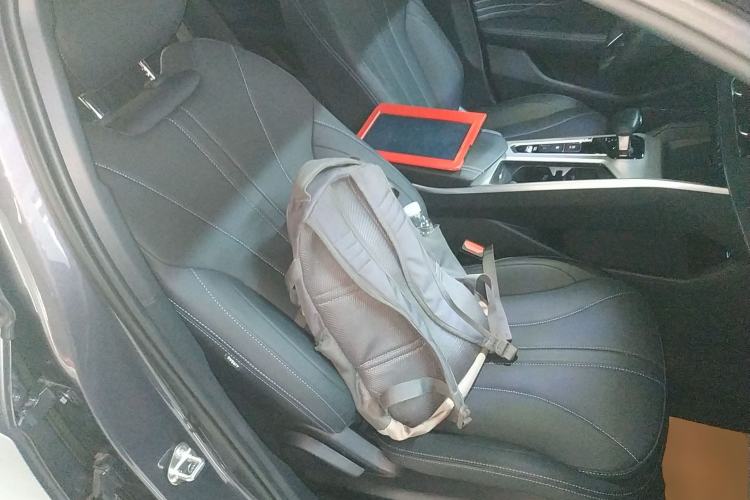 Used Geely Auto Preface 2025 Dongfang Yao 1.5TD Fuyao Edition Right Front Seat