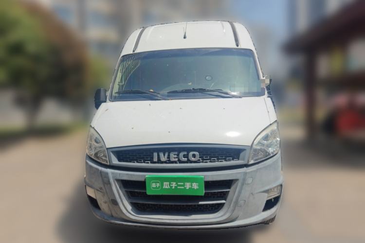 Used Iveco Power Daily 2017 2.5T Deluxe A37 High-Roof 6-7 Seater Bus 47Z5