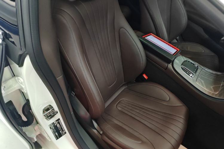 Used Mercedes-Benz CLS 2021 CLS 300 Sport Edition Right Front Seat