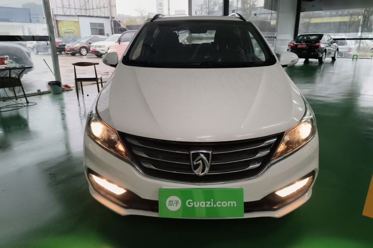 Used Baojun 310 2017 1.5L Automatic Luxury Model Front