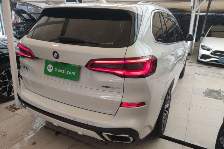 Used BMW X5 2019 xDrive40i M Sport Package Rear Right 45 Deg