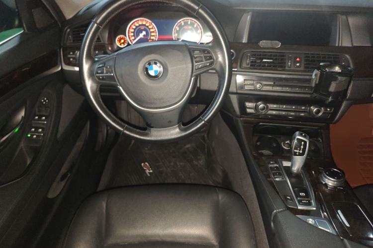 Used BMW 5 Series 2013 530Li Leading Model