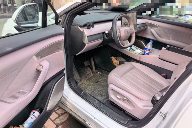 Used ONVO L60 2024 60 kWh Rear-Drive Version
