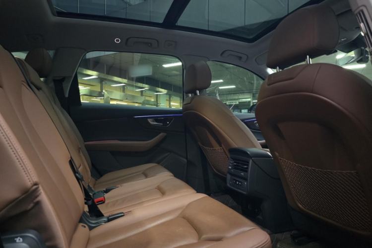 Used Audi Q7 2023 45 TFSI quattro S line Sport model