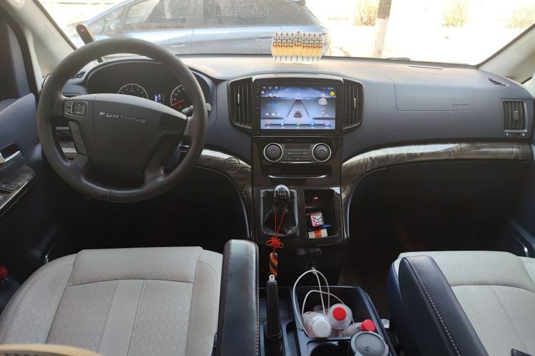 Used FORTHING Lingzhi PLUS 2024 2.0L Manual Luxury CNG 7-Seater