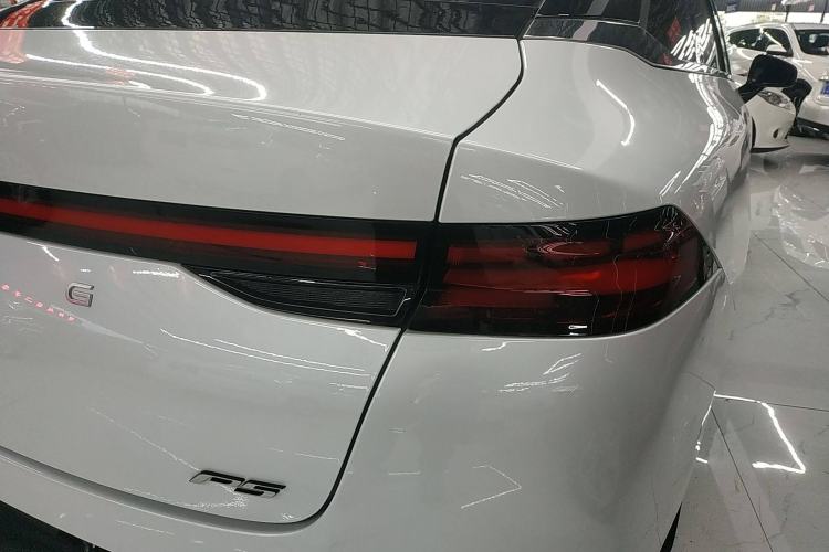 Used XPeng P5 2022 550E Exterior 6