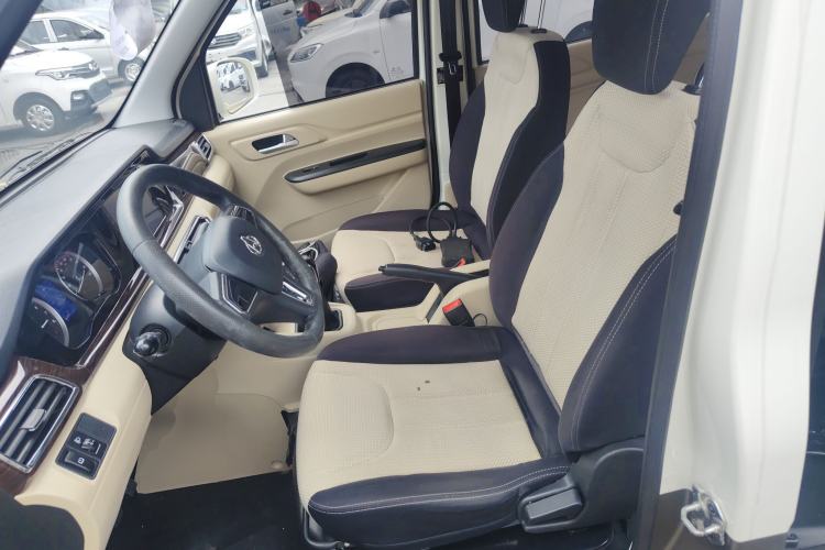 Used CHANGAN KUAYUE Xing V5 2022 1.5L Enjoyment Model 5-7 Seater Passenger Vehicle JL473QH
