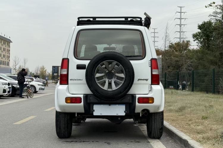 Used Suzuki Jimny 2015 1.3 AT JLX
