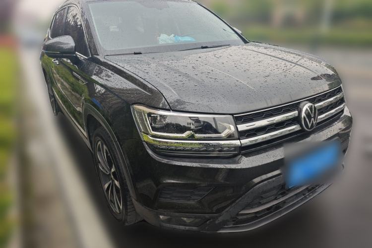 Used Volkswagen Tharu 2021 280TSI Two-Wheel-Drive Luxury Edition Front Right 45 Deg