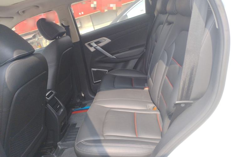 Used Geely Auto Emgrand X7 Sport 2018 1.8TD Automatic Two-Wheel Drive Smart Connect 4G Internet Edition