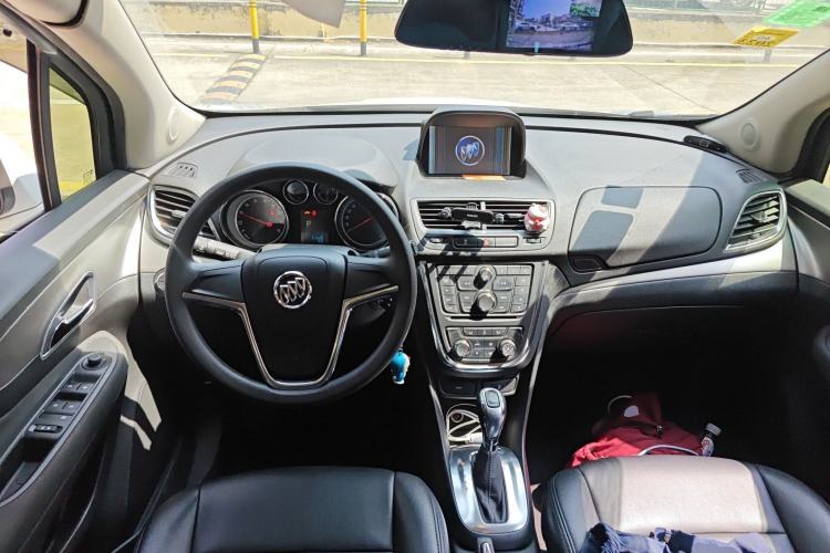 Used Buick Encore 2015 1.4T Automatic Two-Wheel Drive Urban Elite Version
