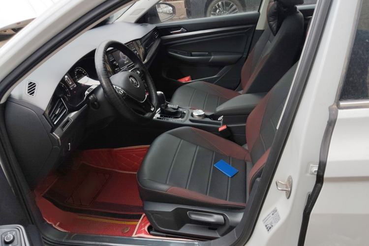 Used Volkswagen Bora 2020 1.5L Automatic Elite Version Left Front Seat