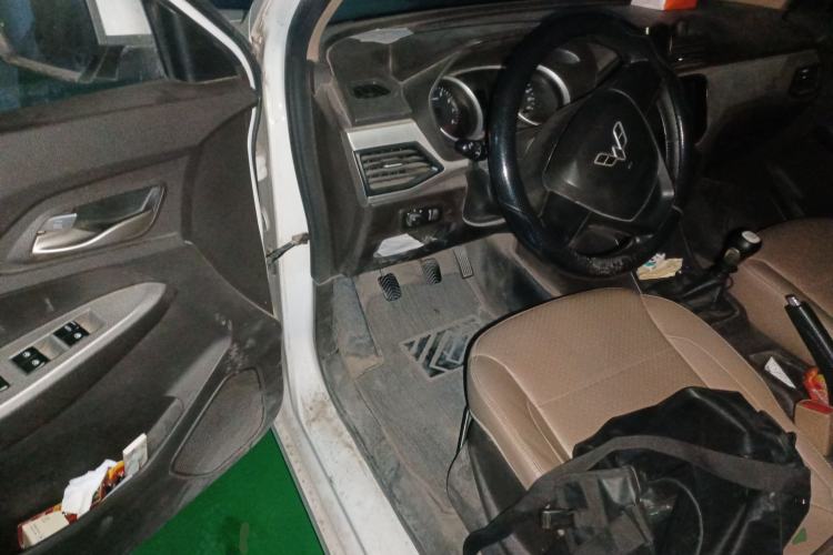 Used Wuling Hongguang 2019 1.5L S Comfort Edition China VI LAR